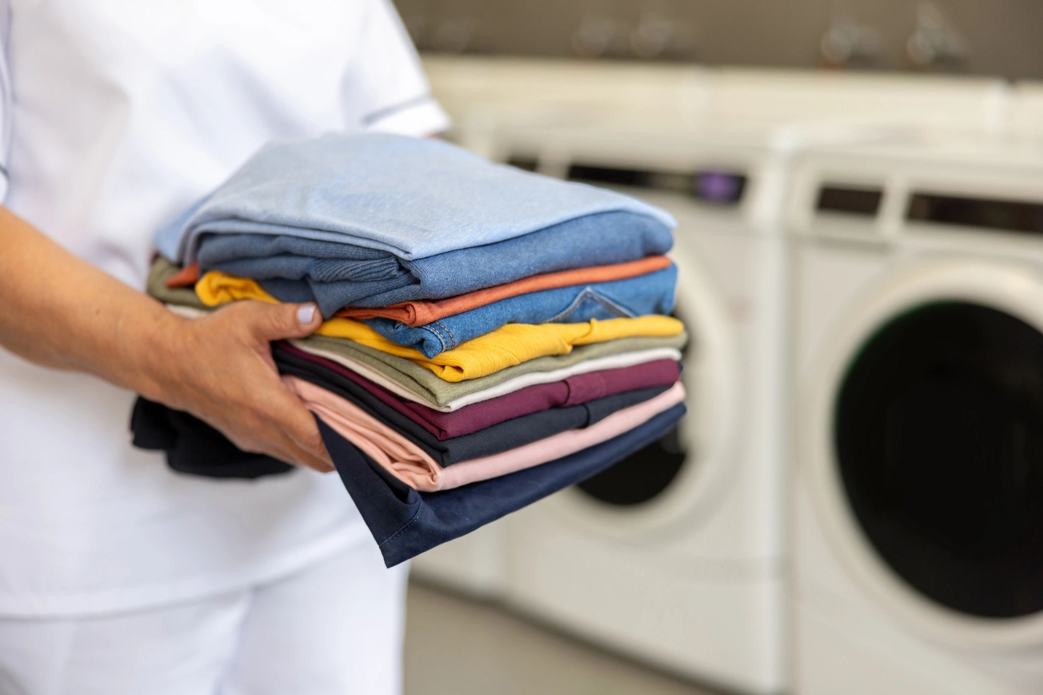 wash and fold laundry service